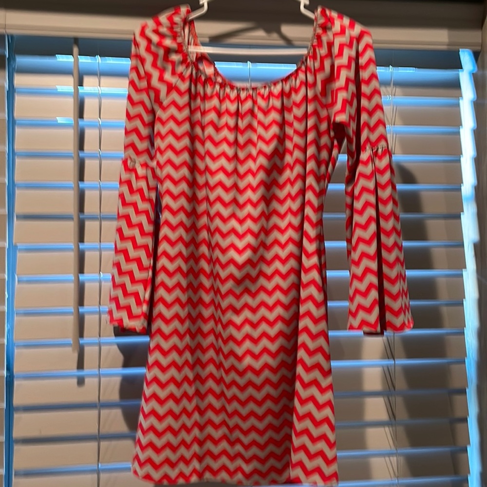 Dress. Brand-Cezanne. Chevron print